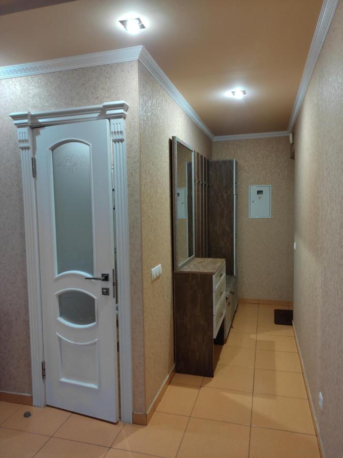 Comfortable Apartment เครเมนชุก ภายนอก รูปภาพ